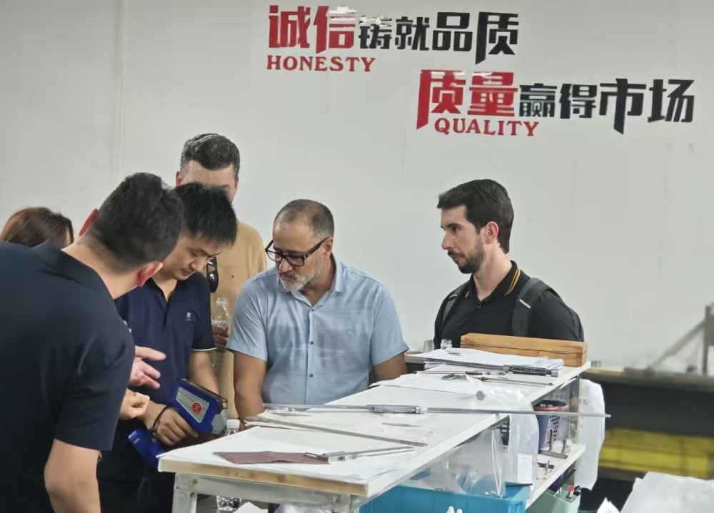 自西班牙的专业采购团队专程来华开展实地考察与采购对接工作